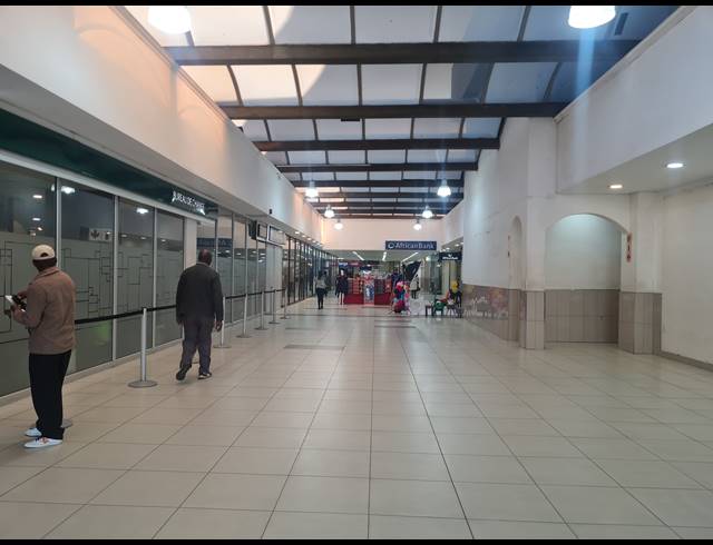 84M² RETAIL RENTED IN HALFWAY HOUSE